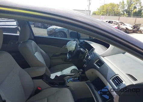 2015 Honda Civic Lx z USA, uszkodzony, nr VIN 19XFB2F57FE121014